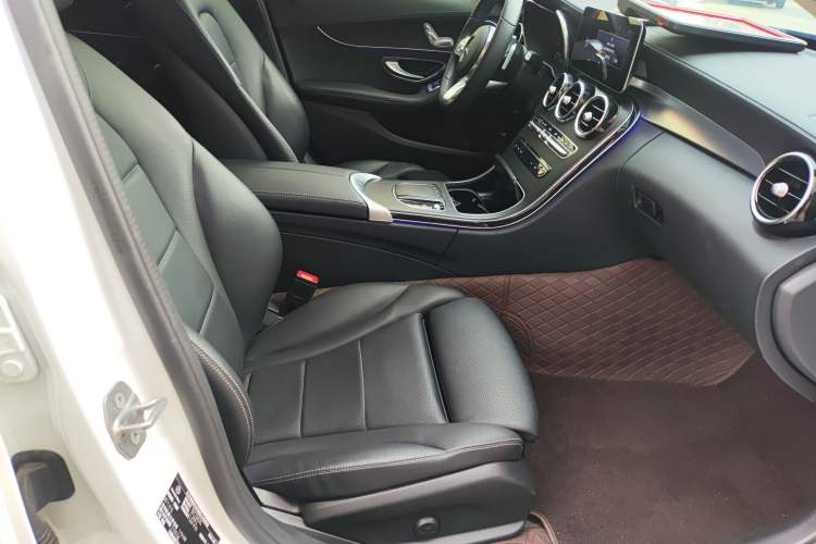 Used Mercedes-Benz C-Class 2021 C 200 L Fashion Edition Sport Version Right Front Seat