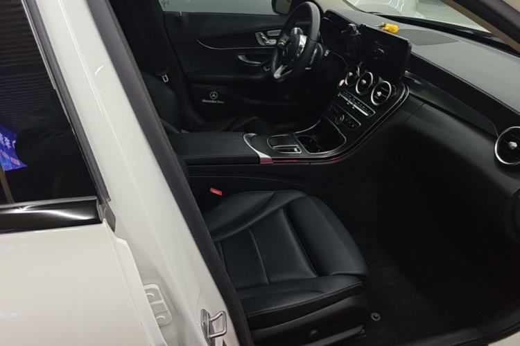 Used Mercedes-Benz C-Class 2021 C 260 L Sport Edition Star Collection Right Front Seat