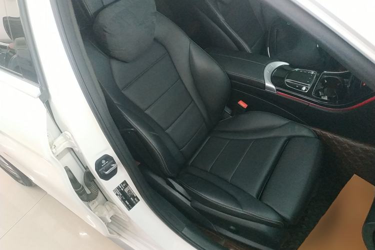 Used Mercedes-Benz C-Class 2021 C 200 L Fashion Edition Sport Version Right Front Seat