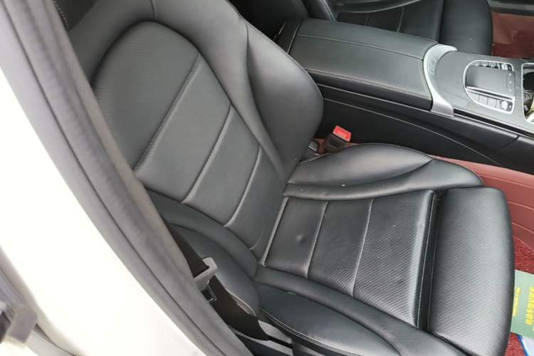 Used Mercedes-Benz C-Class 2021 C 260 L Sport Edition Star Collection Right Front Seat