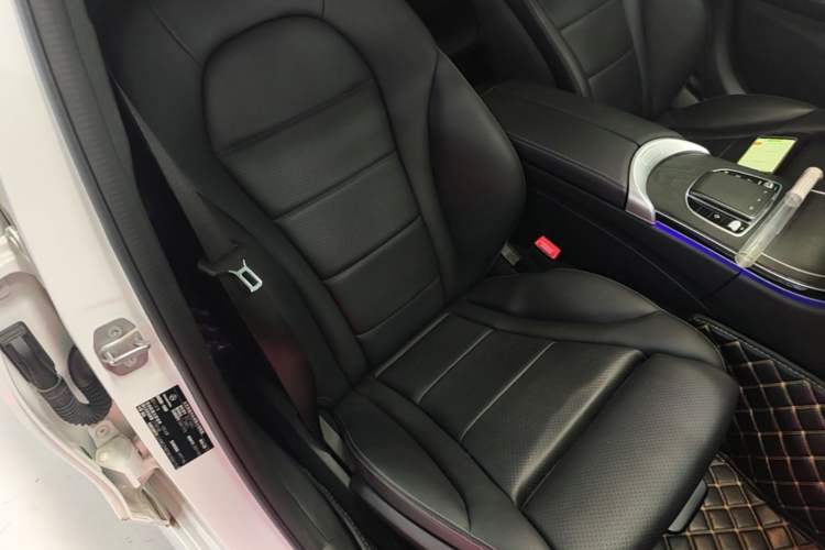 Used Mercedes-Benz C-Class 2021 C 260 L Sport Edition Star Collection Right Front Seat