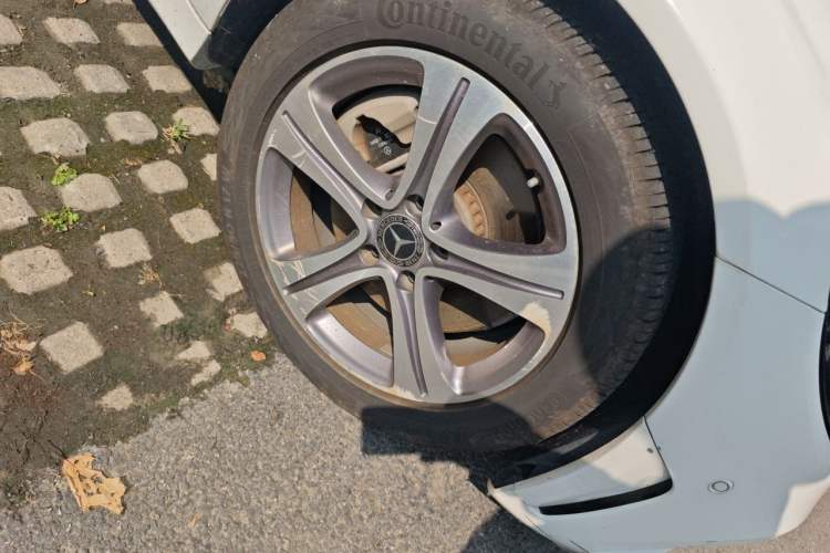Used Mercedes-Benz C-Class 2021 C 260 L Sport Edition Right Front Wheel Hub