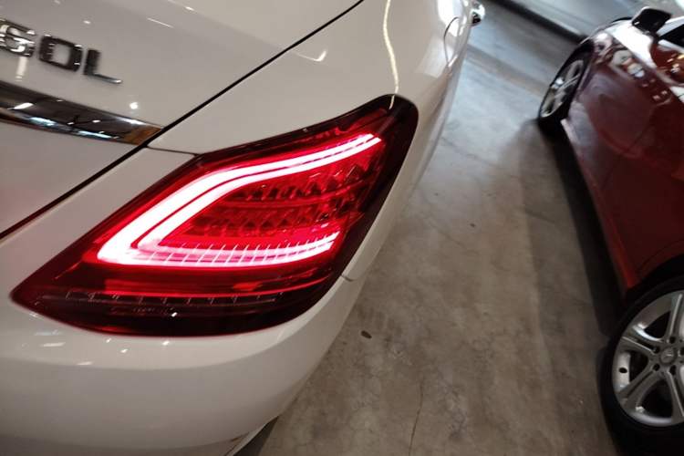 Used Mercedes-Benz C-Class 2021 C 260 L Sport Edition Star Collection Right Rear Taillight
