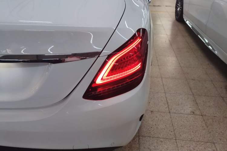 Used Mercedes-Benz C-Class 2021 C 260 L Sport Edition Star Collection Right Rear Taillight