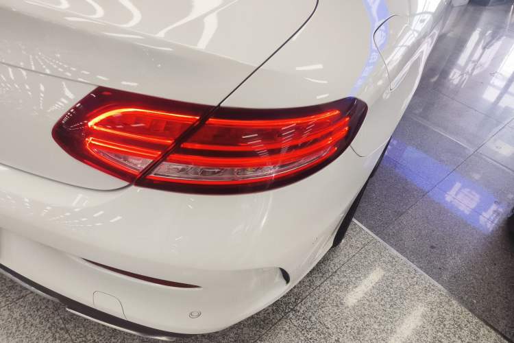 Used Mercedes-Benz C-Class 2021 C 260 Coupe Right Rear Taillight