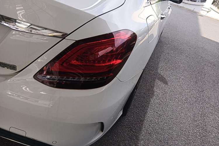 Used Mercedes-Benz C-Class 2021 C 260 L Sport Edition Star Collection Right Rear Taillight