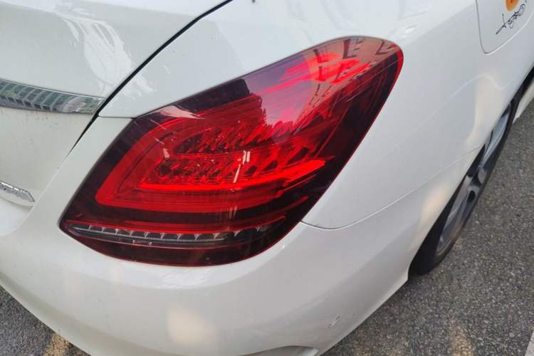 Used Mercedes-Benz C-Class 2021 C 260 L Sport Edition Right Rear Taillight