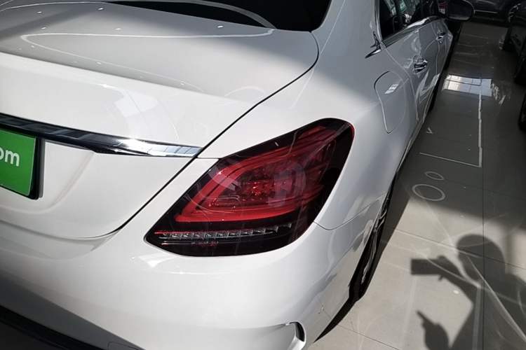Used Mercedes-Benz C-Class 2021 C 260 L Sport Edition Right Rear Taillight