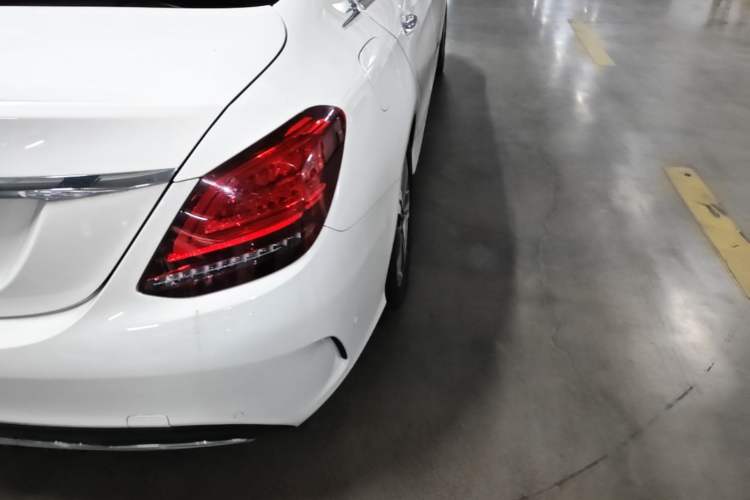 Used Mercedes-Benz C-Class 2021 C 260 L Sport Edition Right Rear Taillight