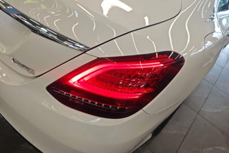Used Mercedes-Benz C-Class 2021 C 260 L Sport Edition Right Rear Taillight