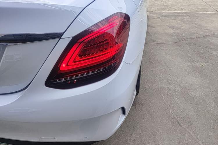 Used Mercedes-Benz C-Class 2021 C 260 L Sport Edition Right Rear Taillight