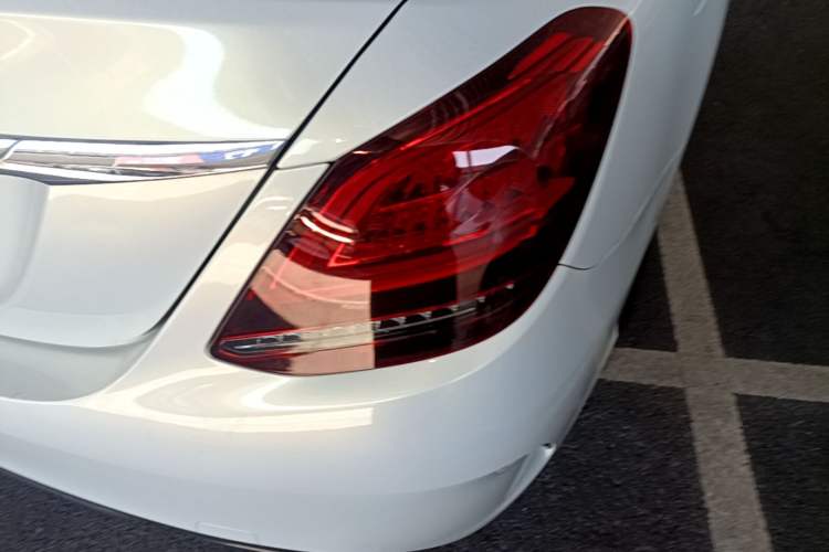 Used Mercedes-Benz C-Class 2021 C 260 L Sport Edition Right Rear Taillight