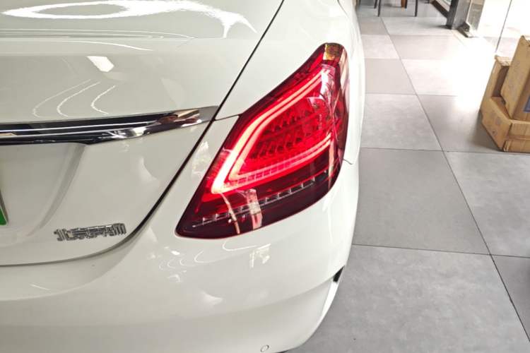 Used Mercedes-Benz C-Class 2021 C 260 L Sport Edition Right Rear Taillight