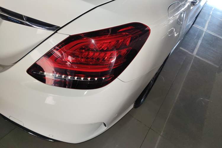 Used Mercedes-Benz C-Class 2021 C 260 L Sport Edition Right Rear Taillight