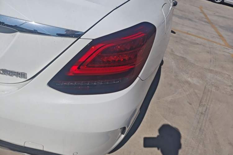 Used Mercedes-Benz C-Class 2021 C 200 L Fashion Edition Sport Version Right Rear Taillight