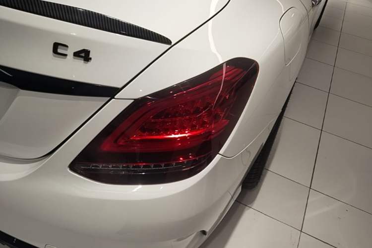 Used Mercedes-Benz C-Class 2021 C 260 L Sport Edition Star Collection Right Rear Taillight