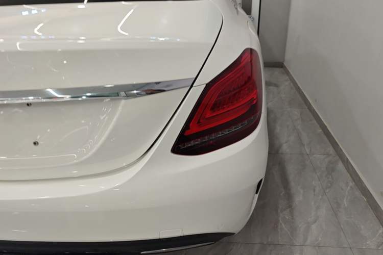 Used Mercedes-Benz C-Class 2021 C 260 L Sport Edition Right Rear Taillight