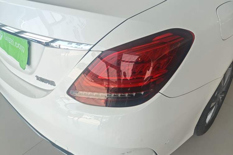 Used Mercedes-Benz C-Class 2021 C 200 L Fashion Edition Sport Version Right Rear Taillight