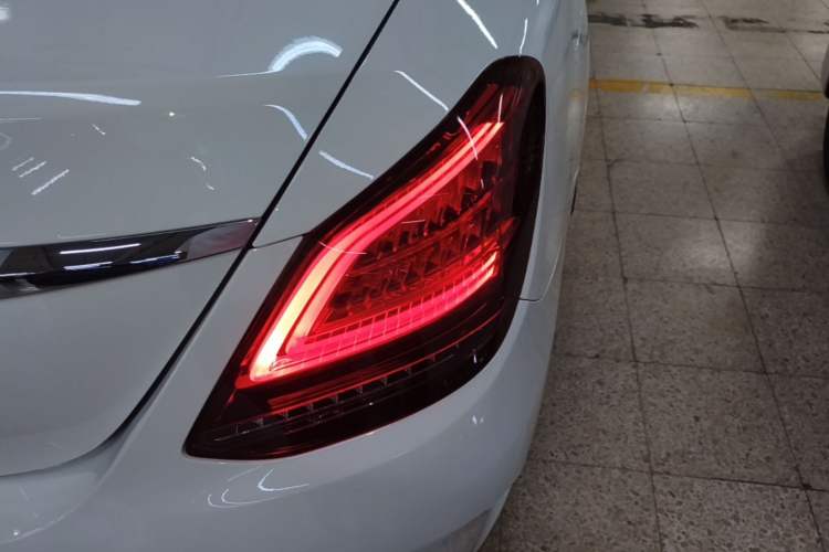 Used Mercedes-Benz C-Class 2021 C 260 L Sport Edition Star Collection Right Rear Taillight