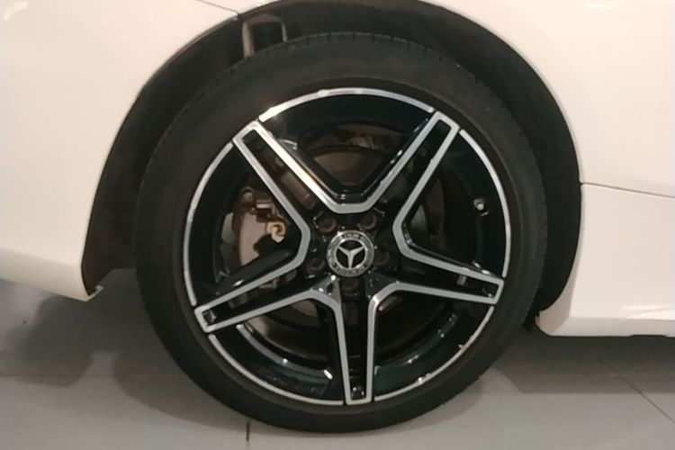 Used Mercedes-Benz C-Class 2021 C 260 Coupe Right Rear Wheel Hub