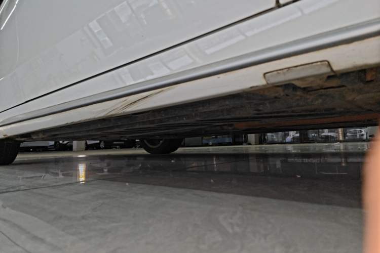 Used Mercedes-Benz C-Class 2021 C 200 L Fashion Edition Sport Version Right Side Sill