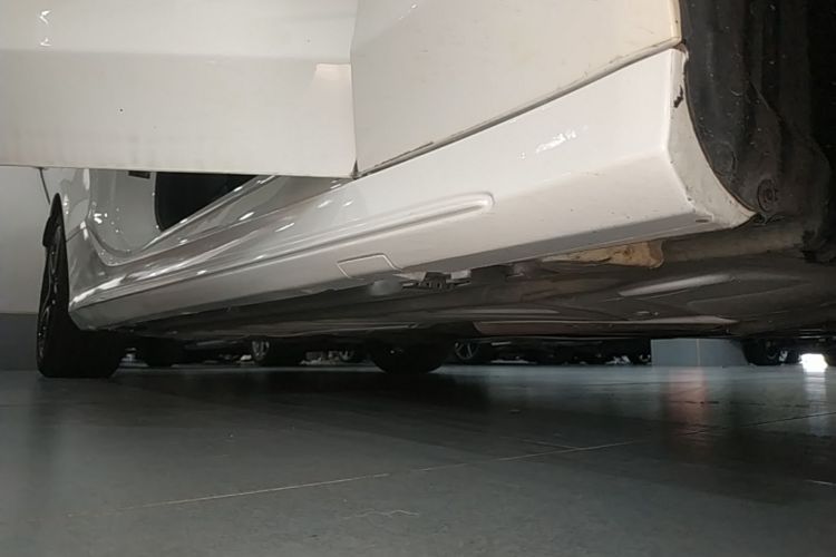 Used Mercedes-Benz C-Class 2021 C 260 Coupe Right Side Sill