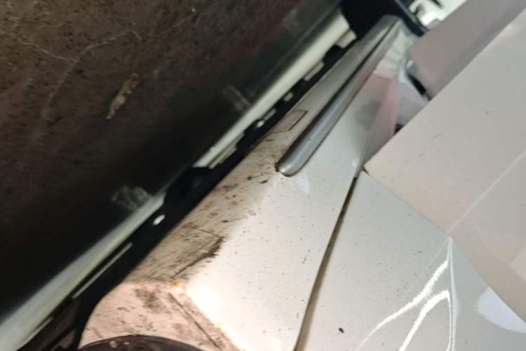 Used Mercedes-Benz C-Class 2021 C 200 L Fashion Edition Sport Version Right Side Sill