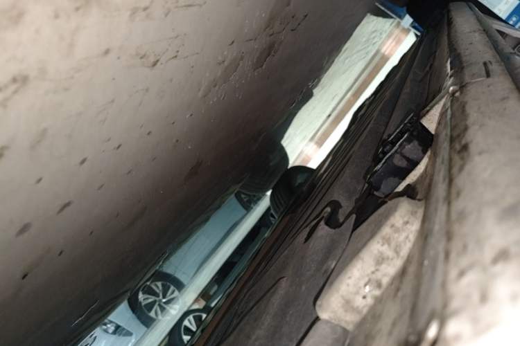 Used Mercedes-Benz C-Class 2021 C 260 L Sport Edition Star Collection Right Side Sill