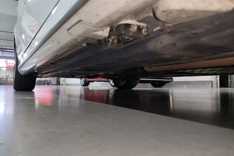 Used Mercedes-Benz C-Class 2021 C 260 L Sport Edition Right Side Sill