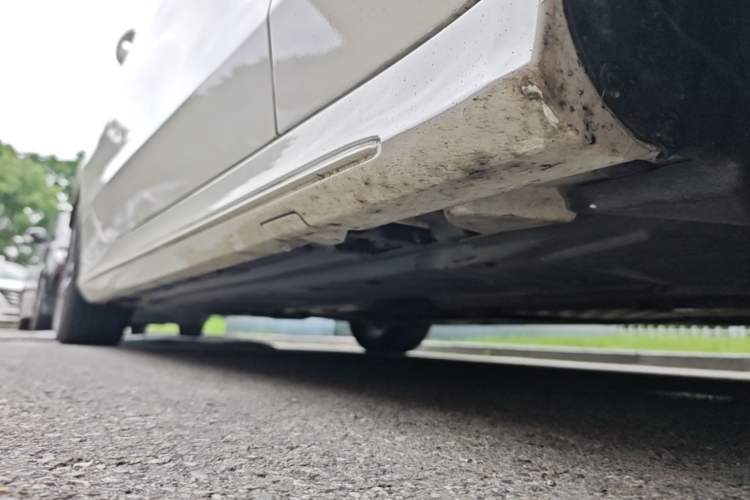 Used Mercedes-Benz C-Class 2021 C 260 Coupe Right Side Sill