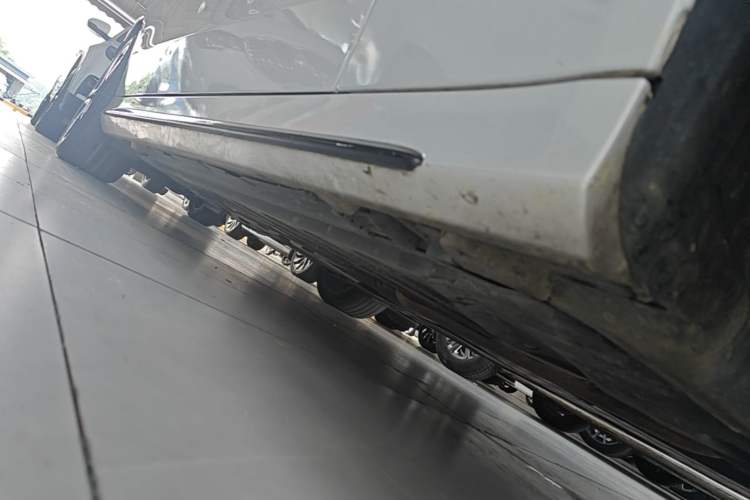 Used Mercedes-Benz C-Class 2021 C 260 Star Edition Right Side Sill