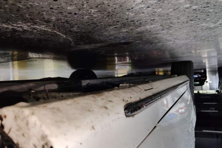 Used Mercedes-Benz C-Class 2021 C 260 Star Edition Right Side Sill