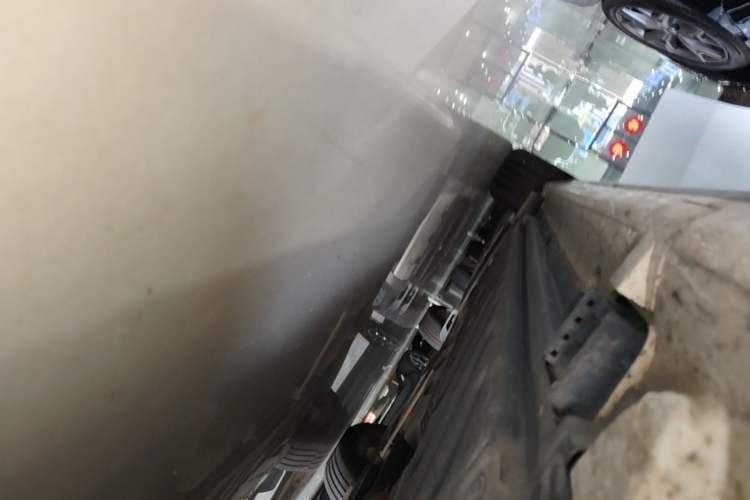 Used Mercedes-Benz C-Class 2021 C 200 L Fashion Edition Sport Version Right Side Sill