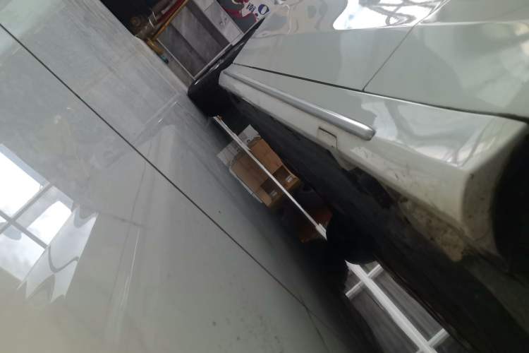 Used Mercedes-Benz C-Class 2021 C 200 L Fashion Edition Sport Version Right Side Sill