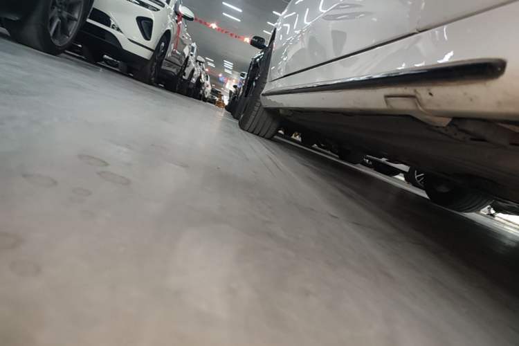 Used Mercedes-Benz C-Class 2021 C 260 Star Edition Right Side Sill