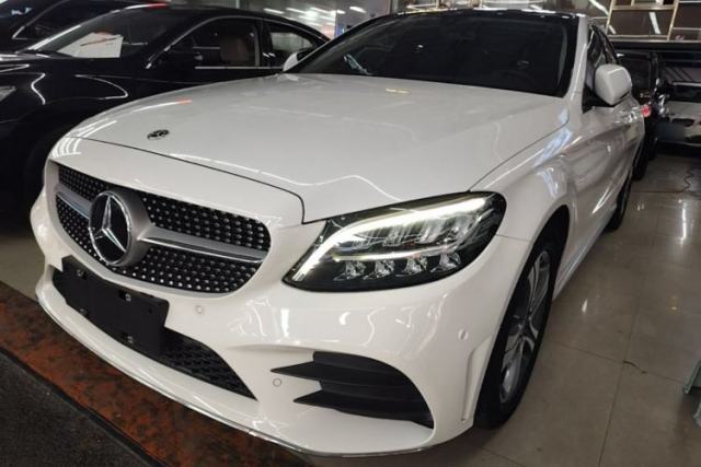 Ojetý Mercedes-Benz C-Class 2021 C 260 L Sport Edition