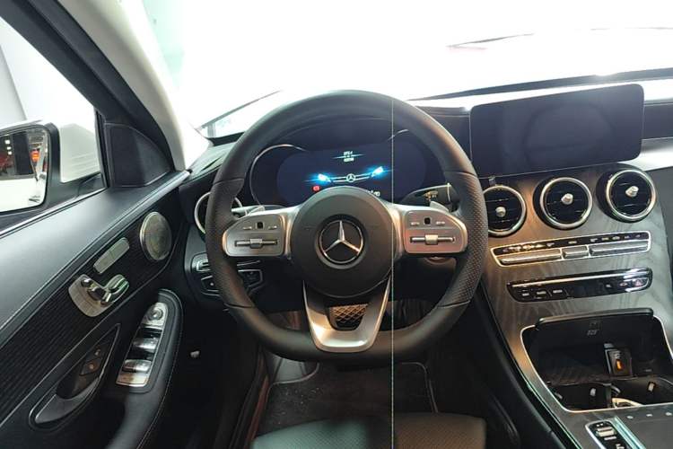 Used Mercedes-Benz C-Class 2021 C 260 L Sport Edition Steering Wheel