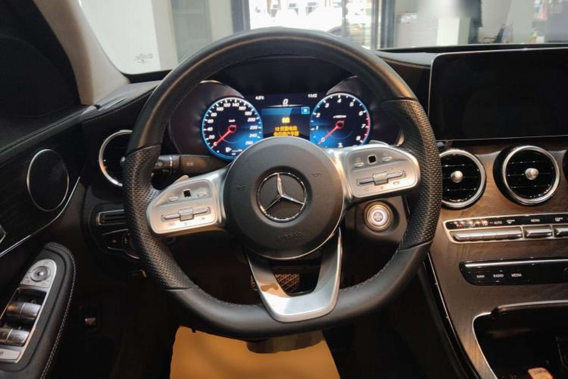 Used Mercedes-Benz C-Class 2021 C 200 L Fashion Edition Sport Version Steering Wheel