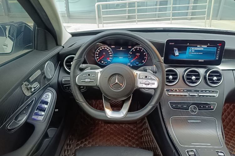 Used Mercedes-Benz C-Class 2021 C 260 L Sport Edition Star Collection Steering Wheel