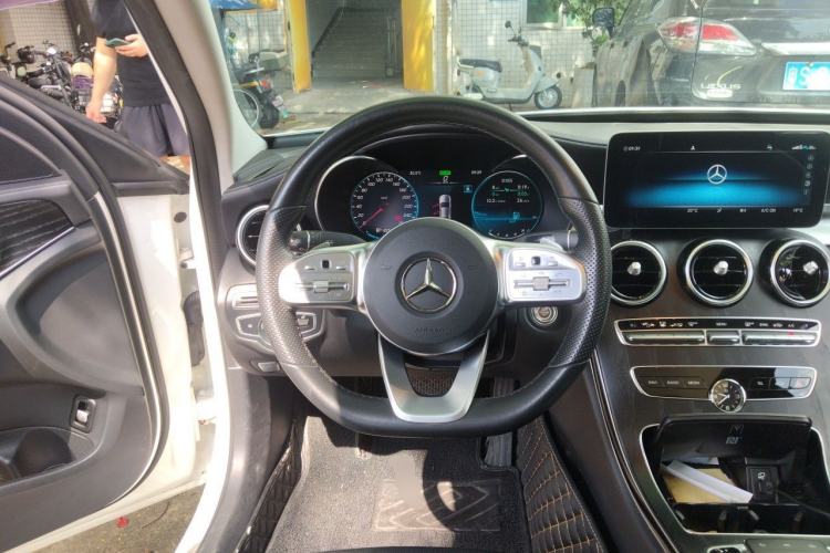 Used Mercedes-Benz C-Class 2021 C 260 L Sport Edition Star Collection Steering Wheel