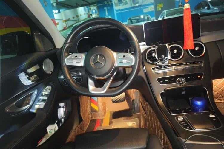 Used Mercedes-Benz C-Class 2021 C 260 L Sport Edition Star Collection Steering Wheel