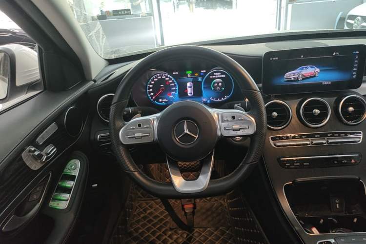 Used Mercedes-Benz C-Class 2021 C 260 L Sport Edition Steering Wheel