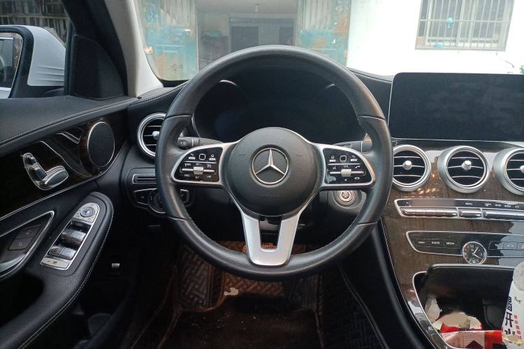 Used Mercedes-Benz C-Class 2021 C 200 L Fashion Model Steering Wheel