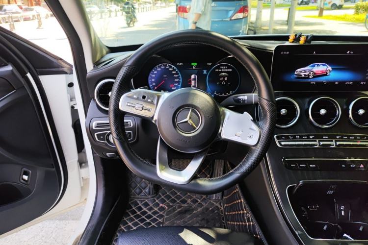 Used Mercedes-Benz C-Class 2021 C 260 L Sport Edition Steering Wheel