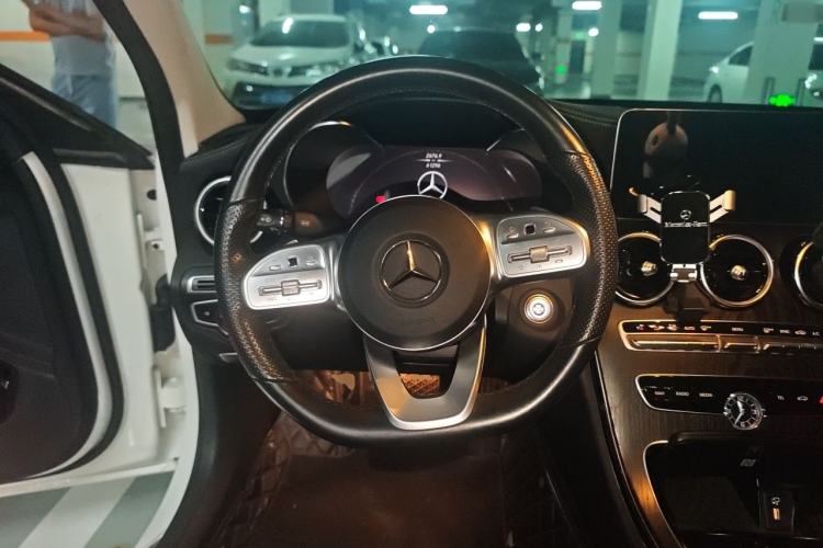 Used Mercedes-Benz C-Class 2021 C 260 L Sport Edition Star Collection Steering Wheel