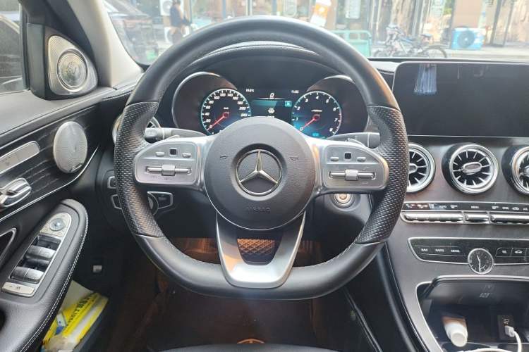 Used Mercedes-Benz C-Class 2021 C 260 L Sport Edition Star Collection Steering Wheel