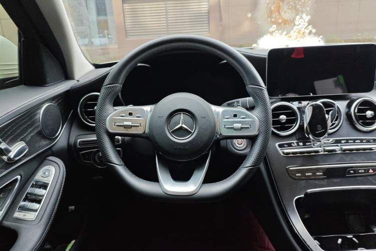 Used Mercedes-Benz C-Class 2021 C 200 L Fashion Edition Sport Version Steering Wheel