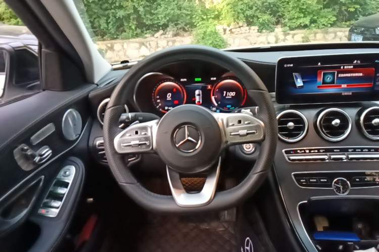 Used Mercedes-Benz C-Class 2021 C 260 L Sport Edition Star Collection Steering Wheel