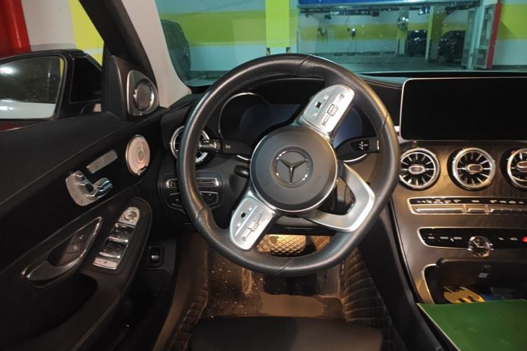 Used Mercedes-Benz C-Class 2021 C 260 L Sport Edition Star Collection Steering Wheel