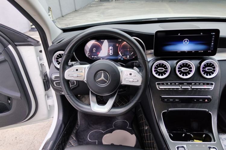 Used Mercedes-Benz C-Class 2021 C 200 L Fashion Edition Sport Version Steering Wheel